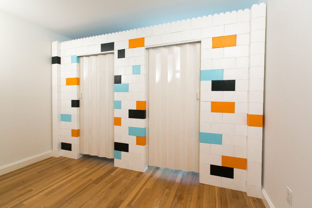 Temporary Walls NYC Add High Value to Your Apartment Business
