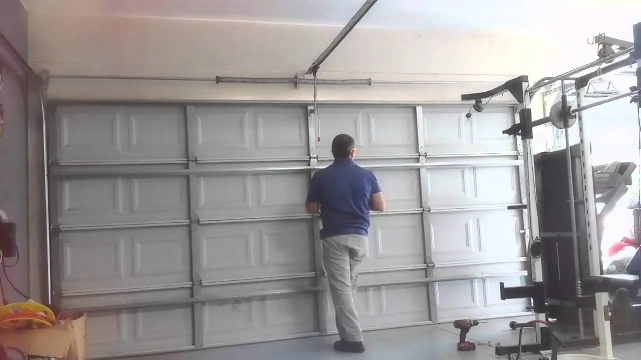 Garage-Door-Repair-Contractor