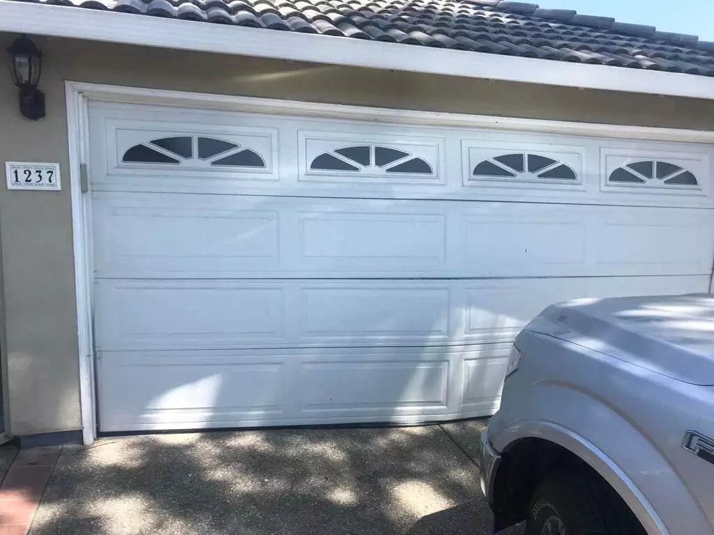 garage-door-replacement-Laurel
